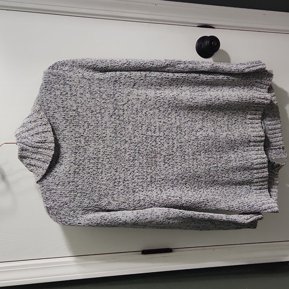 Cardigan - Picture 2 of 2